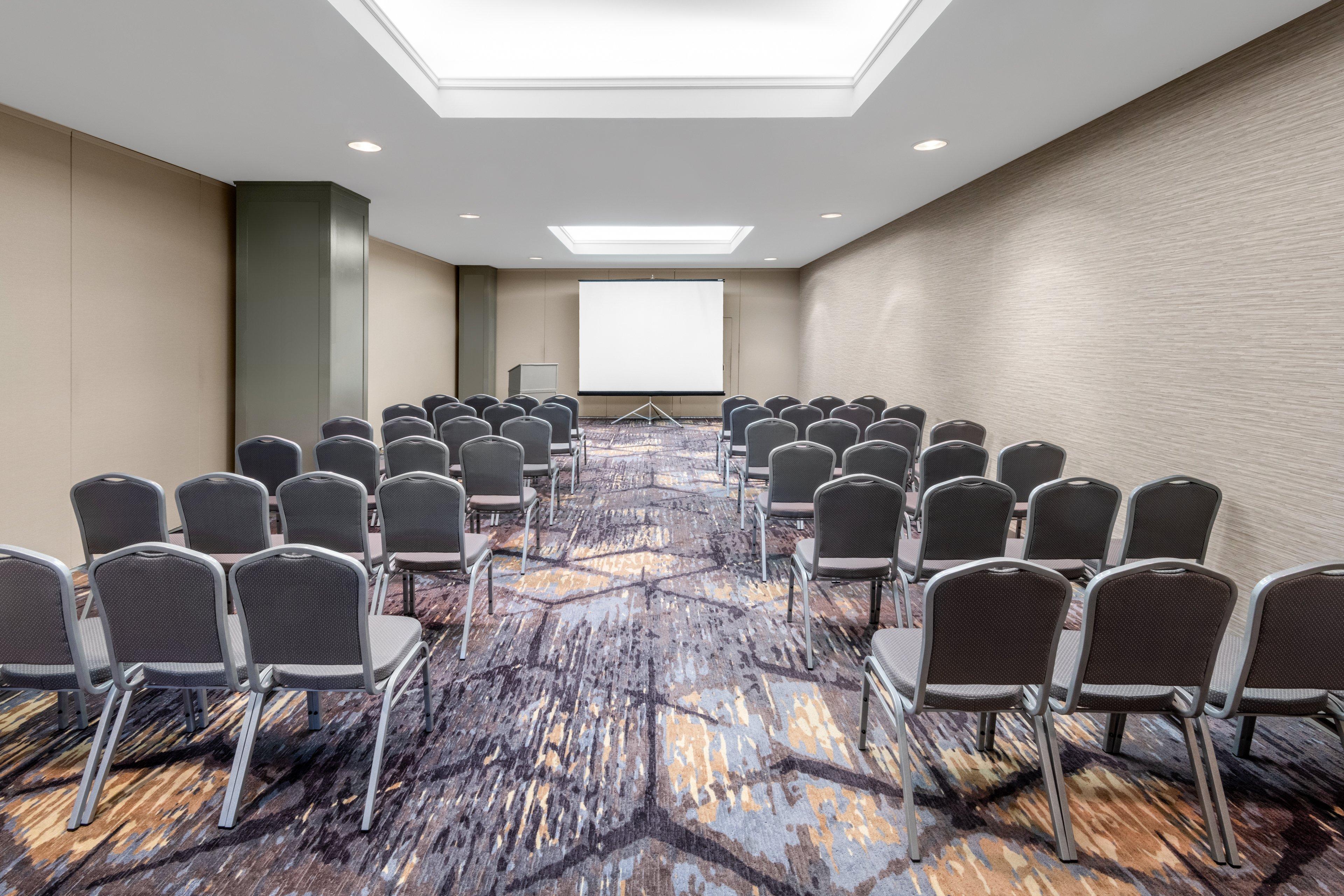 Holiday Inn & Suites Pittsfield-Berkshires By Ihg Εξωτερικό φωτογραφία